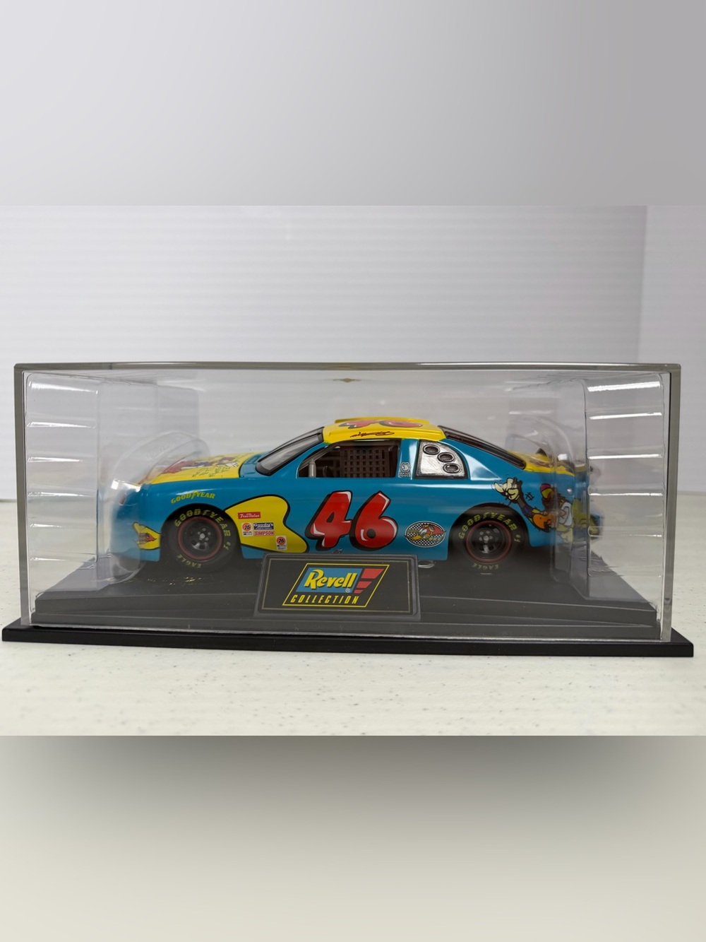 Revell 1:24 #46 Woody Woodpecker 1997 Monte Carlo NASCAR Diecast + COA